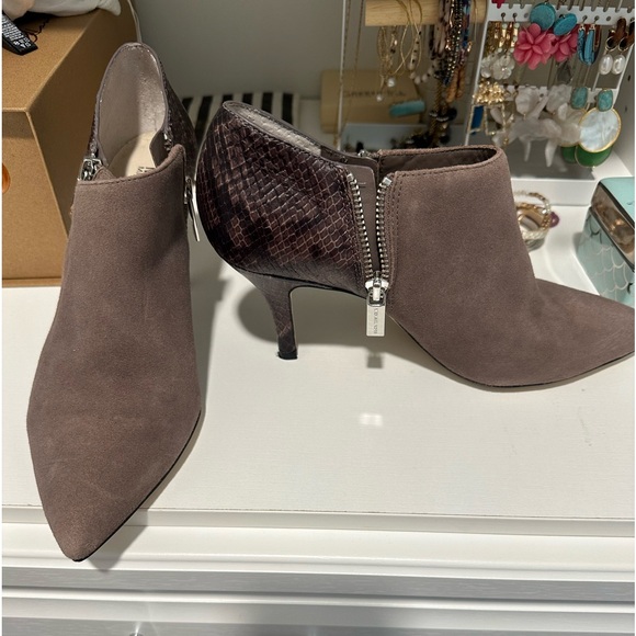 Michael Kors suede and animal print heeled bootie - size 7 - never worn outside - Picture 1 of 3